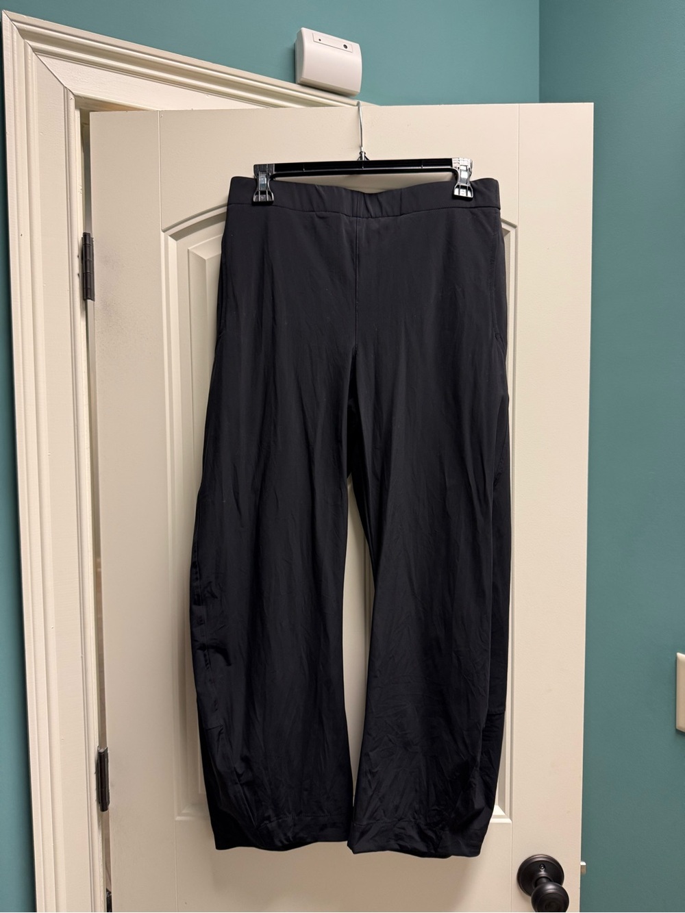 The viral Ruti On the Loose Work Pants